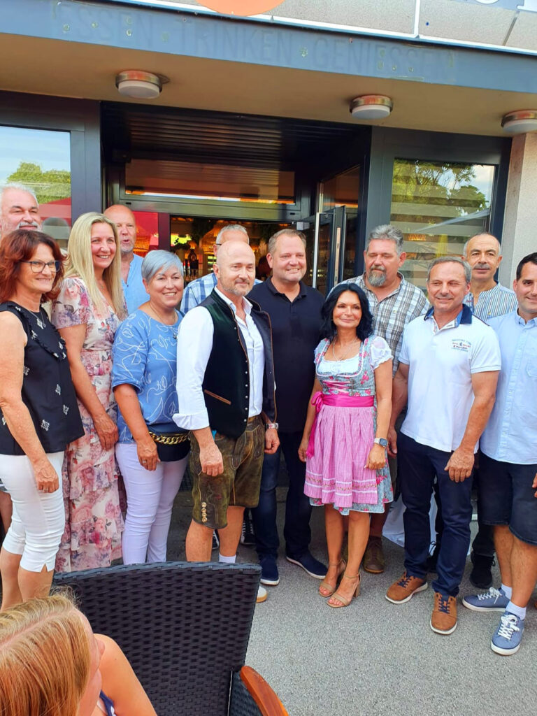 Café Nest Eröffnung