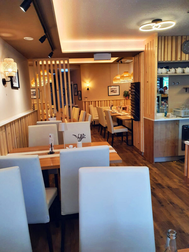 Café Nest Innenraum 01